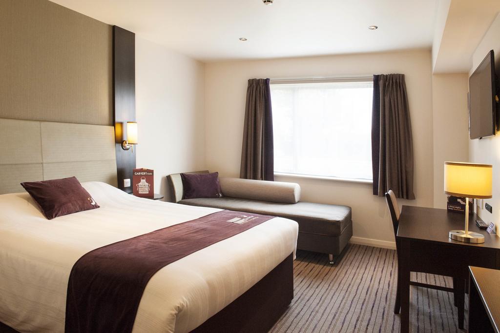 Premier Inn Тринг Стая снимка